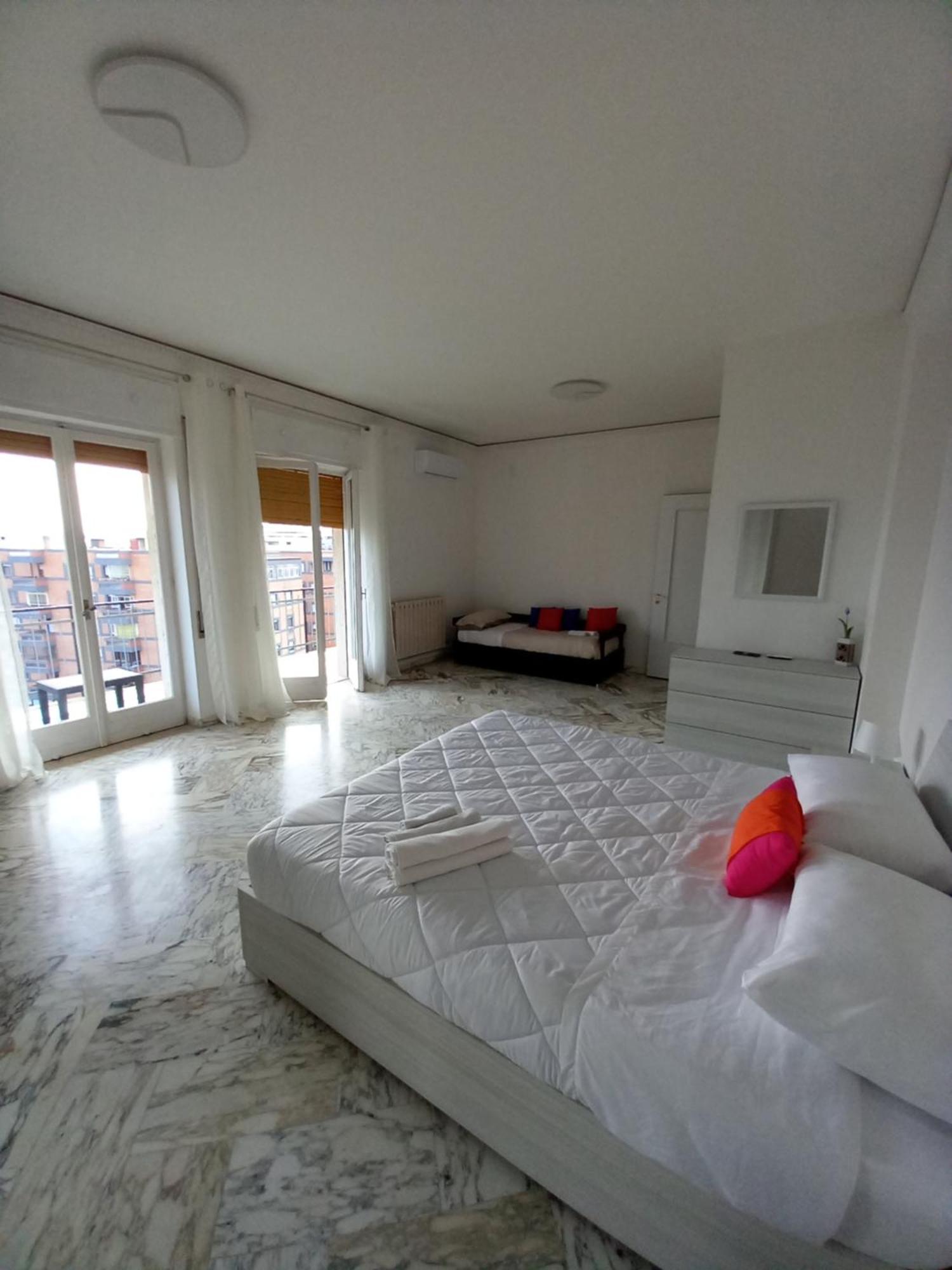 Appartement Argo 1 *